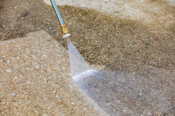 Best Rust Removal  in Akwesasne, NY