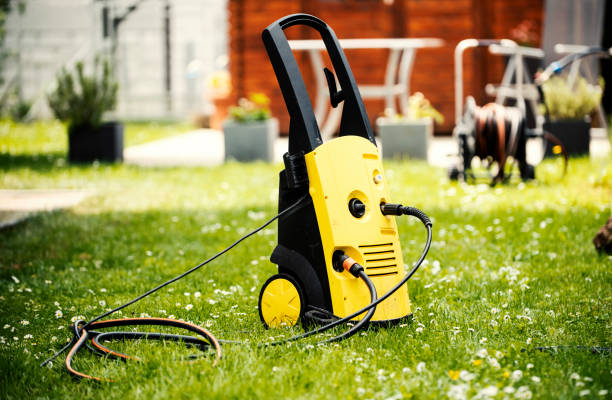 Best Pre-Holiday Cleaning  in Akwesasne, NY